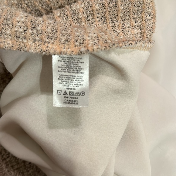 Loft Sweater - Size Medium - Picture 5 of 5